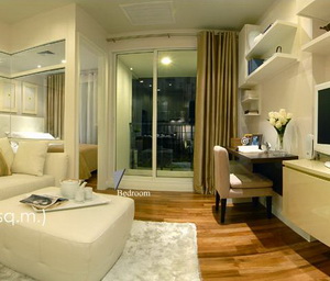 Luxury condo for sale in Ivy Thonglor. Penthouse floor. Fully furnished 42 sq.m. Absolute clear view!