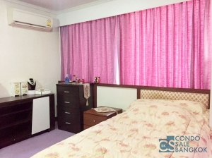 Condo for sale 3BR169 sqm. Close to BTS Asoke & MRT Sukhumvit.