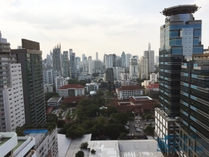 Condo for sale 2 bedroom at Asoke Just Renovated, new furniture