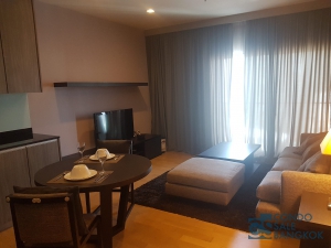 Condo For Rent, 1 Bedroom 47 sqm. Unblocked view, Just 3 minutes walk to BTS Ekkamai