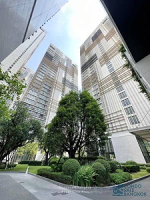 Best Price !Park 24 (Park Origin Phomphong) - Sukhumvit 24 for sell, 1 bedroom 29.62 sqm. 33 floor, View Emporium and Garden.
