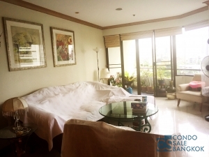 Sukhumvit 59 condo for rent/sale, 2 bedrooms 184.59 sq.m. Close to Thong Lor BTS.