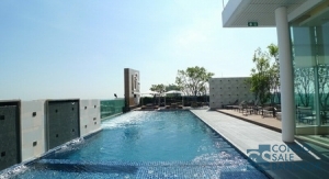 Condo for sale!! Life @ Sukhumvit, 1 bedroom 41.39 Sq.m. Walk to 	<br />
Phra Khanong BTS.