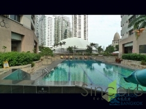 Condo for sale Sukhumvit 24 full facilities compound 260 sq.m. 3 bedrooms Promphong BTS
