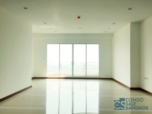 Brand new!! Supalai riverside Luxury condo for sale in Rama 3 area, 3 bedrooms 192.28 sq.m. Chao Phraya river view.