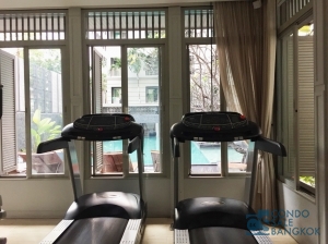 Condo for sale/rent at Siam area, 1 bedroom 37 sqm. Only 2 minutes walk to National Stadium BTS.