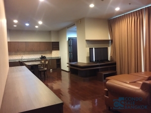 Condo for rent / sale at Thong Lor, 2 bedroom 115 sqm. Corner room very nice view.