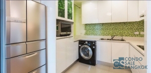 Condo for sale / rent at Sukhumvit 23, 3 bedrooms 120 sq.m. 5 minutes walk to Sukhumvit MRT