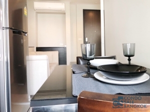 Condo for sale at Rhythm Sukhumvit 44/1, 1 bedroom 32 Sq.m. Just 1 minute walk to BTS Phra Khanong.