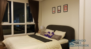 Sell with Tenants at 15 Sukhumvit Residences, 2 bedrooms 80.71 sqm. Walking distance to BTS Asoke