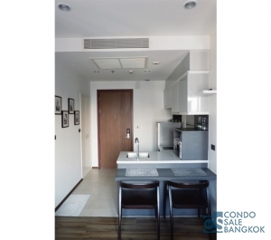 Wyne Sukhumvit condo for sale, 1 bedroom 30 Sq.m. Facing Ekamai area.