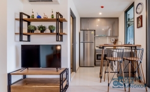 Sell with Tenants, 1 Bedroom 35.28 sq.m. Just 2 minutes walk to BTS The Victory Monument.