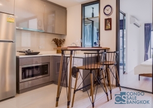 Sell with Tenants, 1 Bedroom 35.28 sq.m. Just 2 minutes walk to BTS The Victory Monument.