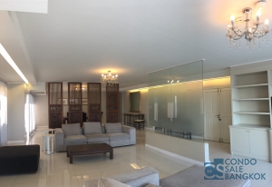 Condo for Sale/Rent at Ekkamai 12, 3 bedrooms 244.68 sqm. The unit is very private, only 2 units on this floor. Just 5 minutes walk to DONKI Mall in Thonglor - Ekkamai.