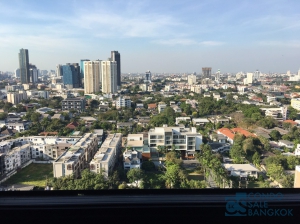 Condo for Sale/Rent at Ekkamai 12, 3 bedrooms 244.68 sqm. The unit is very private, only 2 units on this floor. Just 5 minutes walk to DONKI Mall in Thonglor - Ekkamai.