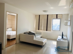 Hot deal!! Condo for sale in Bangkok Sukhumvit 40. Fully furnished 1 bedroom, 49.93 sq.m. Walk to BTS Thonglor.