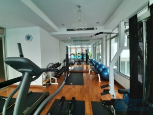 Hot deal!! Condo for sale in Bangkok Sukhumvit 40. Fully furnished 1 bedroom, 49.93 sq.m. Walk to BTS Thonglor.