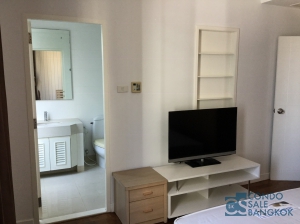 Condo for rent at Sukhumvit 24,  3 Bedrooms 145 sq.m. Walk to BTS Prompong.