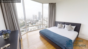 Luxury condo for rent at Sukhumvit 31, 2 bedrooms, 111.33 sq.m. Ready to move in.