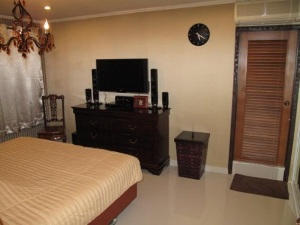 Condo for Sale Price at Sukhumvit 45 sq.m.  1 Bedroom<br />
1 Bathroom Fully Furnished near Phrom Phong BTS