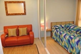 Condo for sale in Supalai Park Paholyothin 49.50 sq.m. Newly renovated one bedroom. Fully furnished. Nice view of high floor.