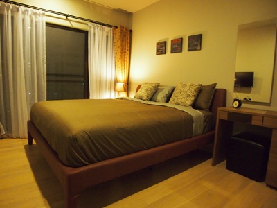 Brand condo Sukhumvit 26 ,150 m. to Emporium&Phrompong BTS, 2 bedroom 72 sq.m. corner unit with pool view