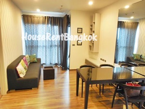 High-rise condo for RENT or SELL by Sukhumvit road, near Prakanong BTS, unit on high floor, facing SE, fully furnished.