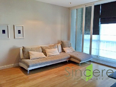 condo for sale in Ploenchit upscale area walk to Ploenchit BTS. Premium compound 96 sq.m. 2 bedrooms. Nicely furnished.