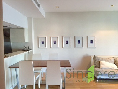 condo for sale in Ploenchit upscale area walk to Ploenchit BTS. Premium compound 96 sq.m. 2 bedrooms. Nicely furnished.