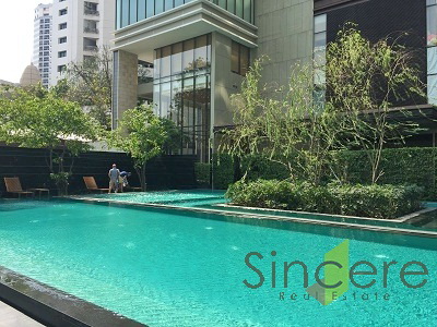 condo for sale in Sulhumvit Bangkok 109 sq.m. 2 bedrooms 109 sq.m. Elegance furnished. High floor. Very good area and nice compound.