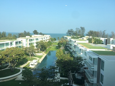 Wan Vayla Huahin, Beachfront condo with Sea view and good qualities. 82 sq.m. for 2 bedrooms with 2 bathrooms,