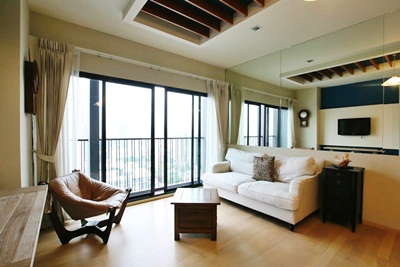 Condo for sale with tenants at Sukhumvit 63 (Ekkamai), Only 100 m. walking to Ekkamai BTS