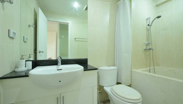 Sukhumvit 49 - condo for sal 1BR, 54 sqm furnished