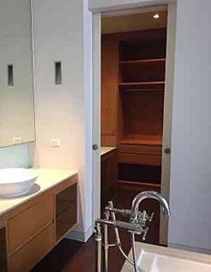 Condo for rent!!  2 bedrooms 140 sq.m.