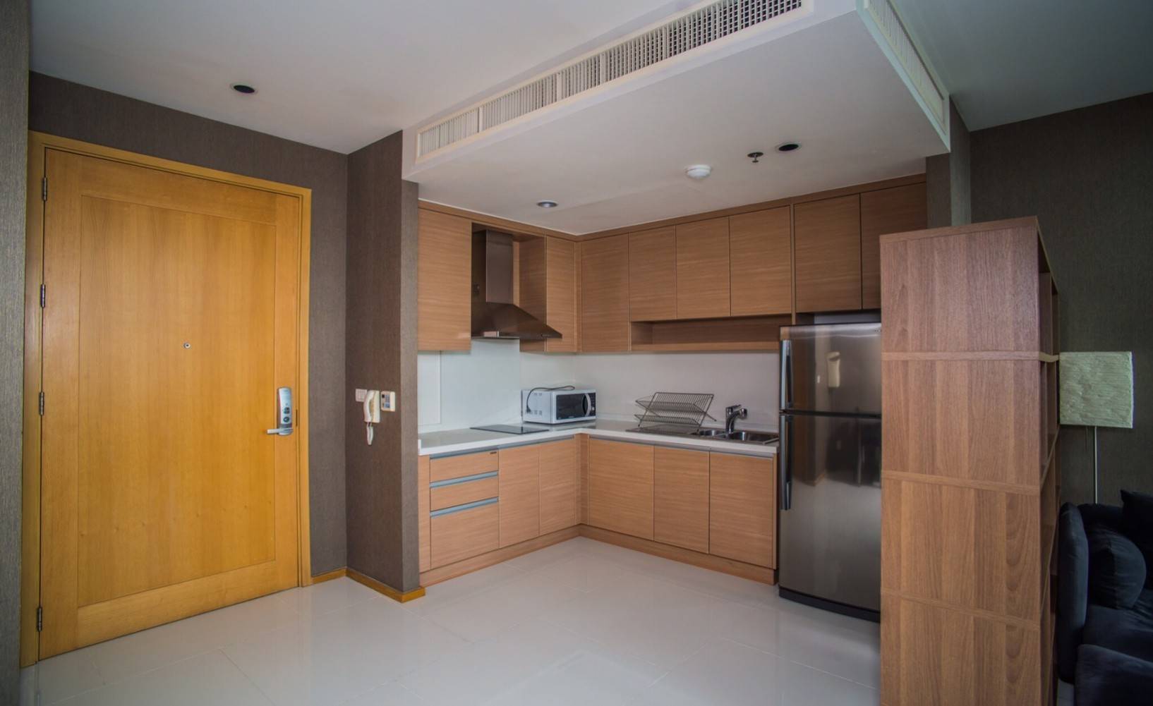 Condo for Sale!! Super Modern Duplex at  The Emporio Place on Sukhumvit 24,1 bedroom 75 Sq.m. High floor, Phrom Phong BTS.