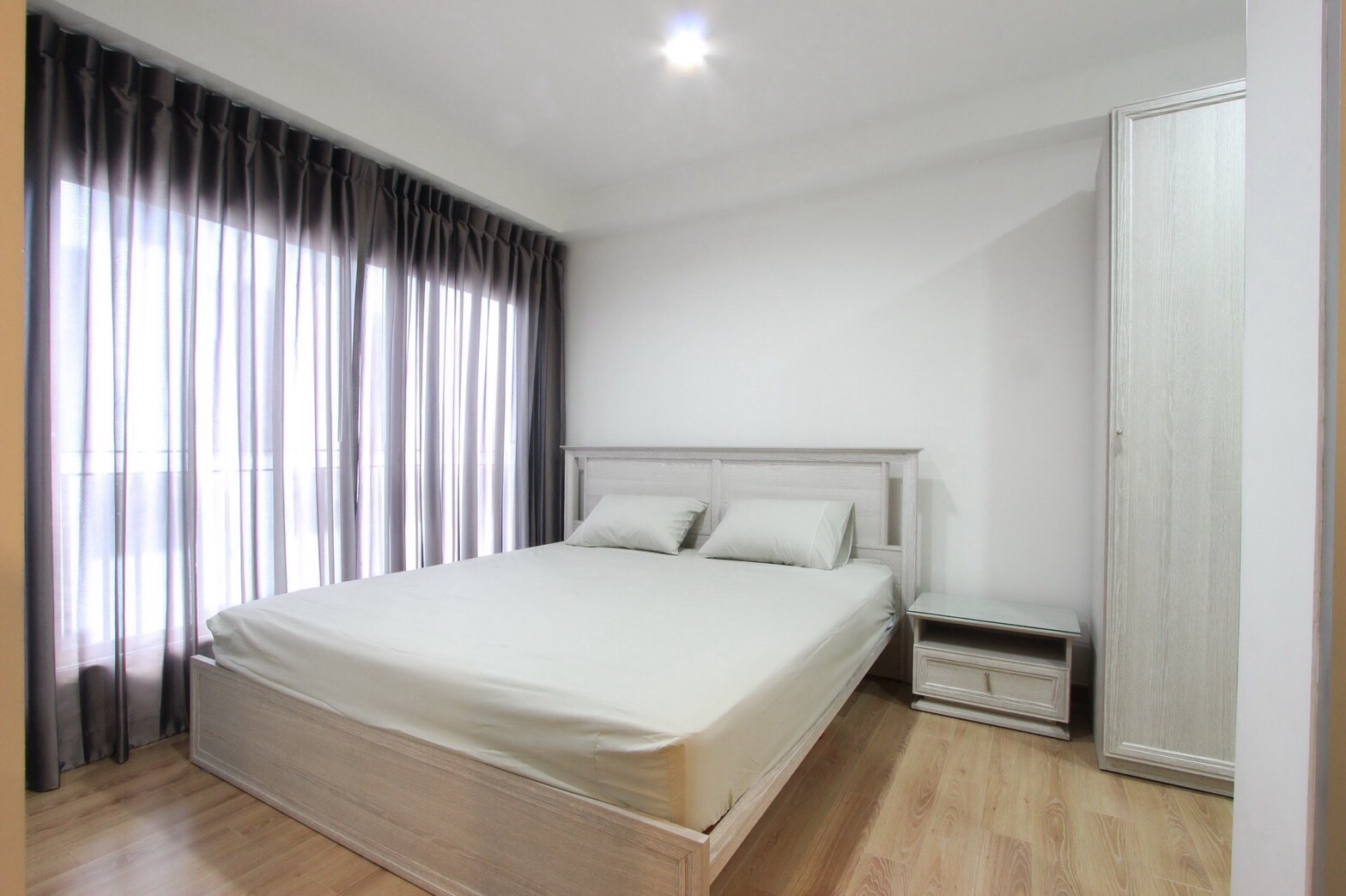 Condo for sale!!  The Seed Memories Siam, 1 bed, 37 Sq.m. Walk to 	<br />
National Stadium BTS.