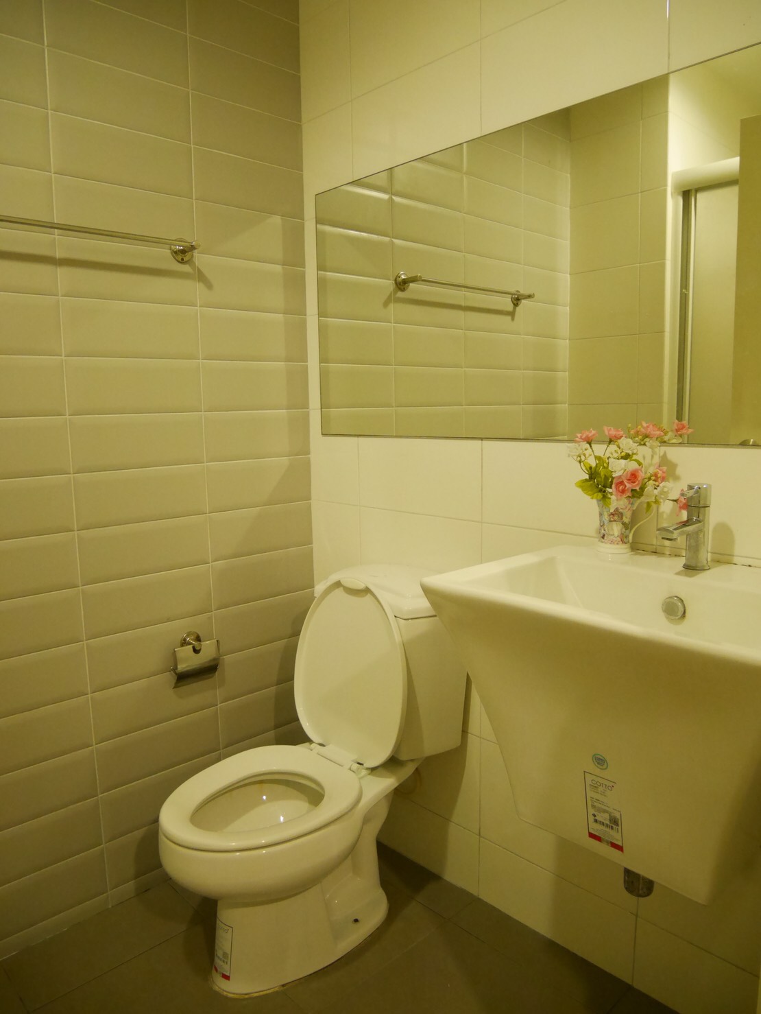 Aspire rama 4 condo for rent in Bangkok 1 bedrooms 28 sq.m. Facing south, Near Ekkamai BTS