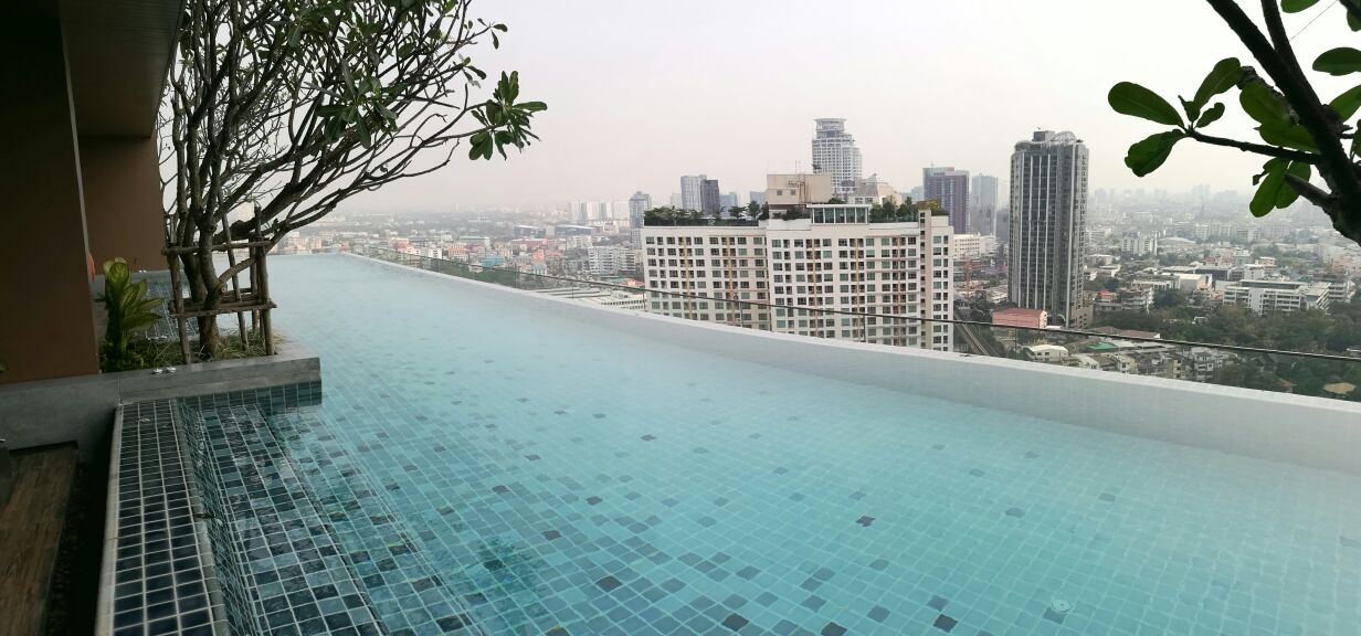 The Lofts Ekkamai 2 bedroom 74 Sq.m. Full furnished and ready to move in, Walk to Ekkamai BTS.