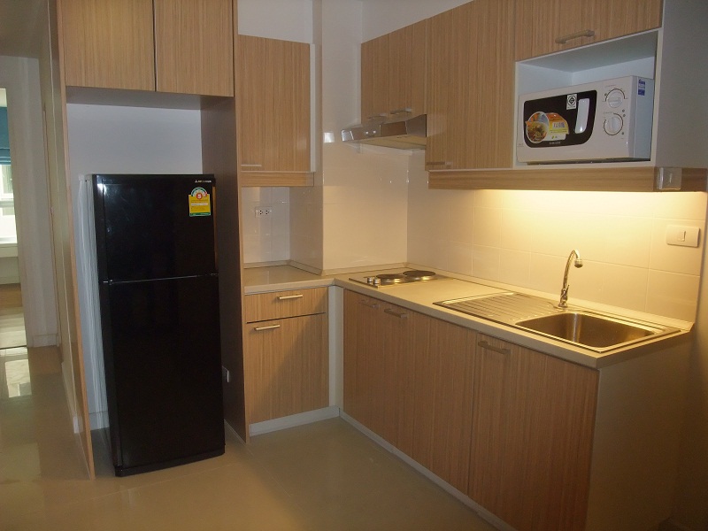 The Clover Thonglor 18 condo for rent/sale in Bangkok 2 bedrooms, 70.01 sq.m. Pool view, Near Thong lor BTS