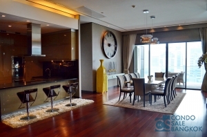 Luxurious condo for rent in Sukhumvit 39, 4 bedrooms 480 Sq.m