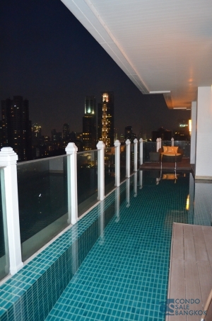 Luxurious condo for rent in Sukhumvit 39, 4 bedrooms 480 Sq.m