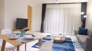 The Loft Ekkamai condo for rent, 2 bed 74 sqm. High floor, good view, can wolk to Ekkamai BTS.