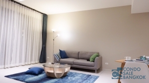 The Loft Ekkamai condo for rent, 2 bed 74 sqm. High floor, good view, can wolk to Ekkamai BTS.
