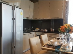 Quattro by Sansiri for rent, 2 Bed 80 Sqm. Corner unit.