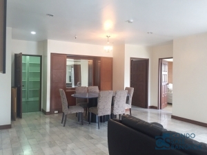 Condo for sale in Sukhumvit 55, good view, 2 bedroom 3 bathroom 1 office room and  1 storage room, 164.97 sqm., Walk to Thong Lor BTS.