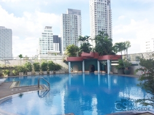 Condo for sale in Sukhumvit 55, good view, 2 bedroom 3 bathroom 1 office room and  1 storage room, 164.97 sqm., Walk to Thong Lor BTS.