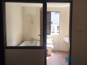 Sell with Tenants at Sukhumvit 59, spacious 2 Bedroom 122.36 sqm. Walk to Thong Lor BTS.