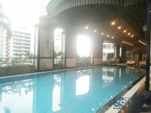 Sell with Tenants, Las Colinas condo at Asoke, High floor, 1 full master bedroom 141 sqm. Walk to Asoke BTS.