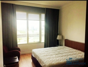 Luxury condo for sale at 185 Rajadamri, 3 bedroom 4 bathroom 1 maid, 224 sqm. Royal sport club view.