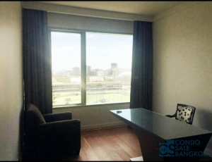 Luxury condo for sale at 185 Rajadamri, 3 bedroom 4 bathroom 1 maid, 224 sqm. Royal sport club view.